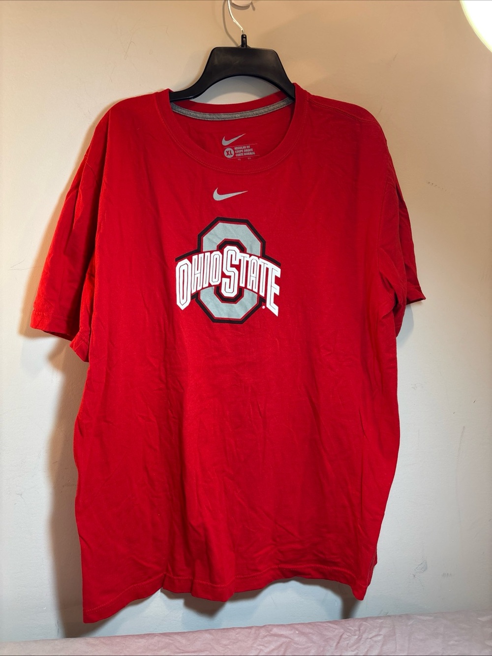Nike Red Ohio State Graphic Short Sleeve Tee. 548